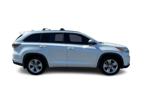 Used 2015 Toyota Highlander Limited Platinum AWD/4WD image 4