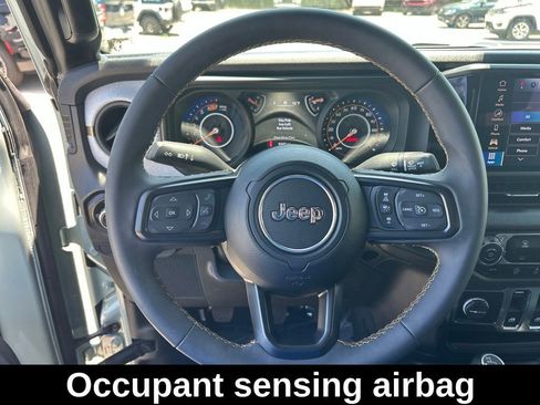 Used 2024 Jeep Wrangler Sport AWD/4WD image 16