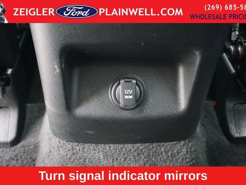 Used 2025 Kia Telluride S AWD/4WD image 14