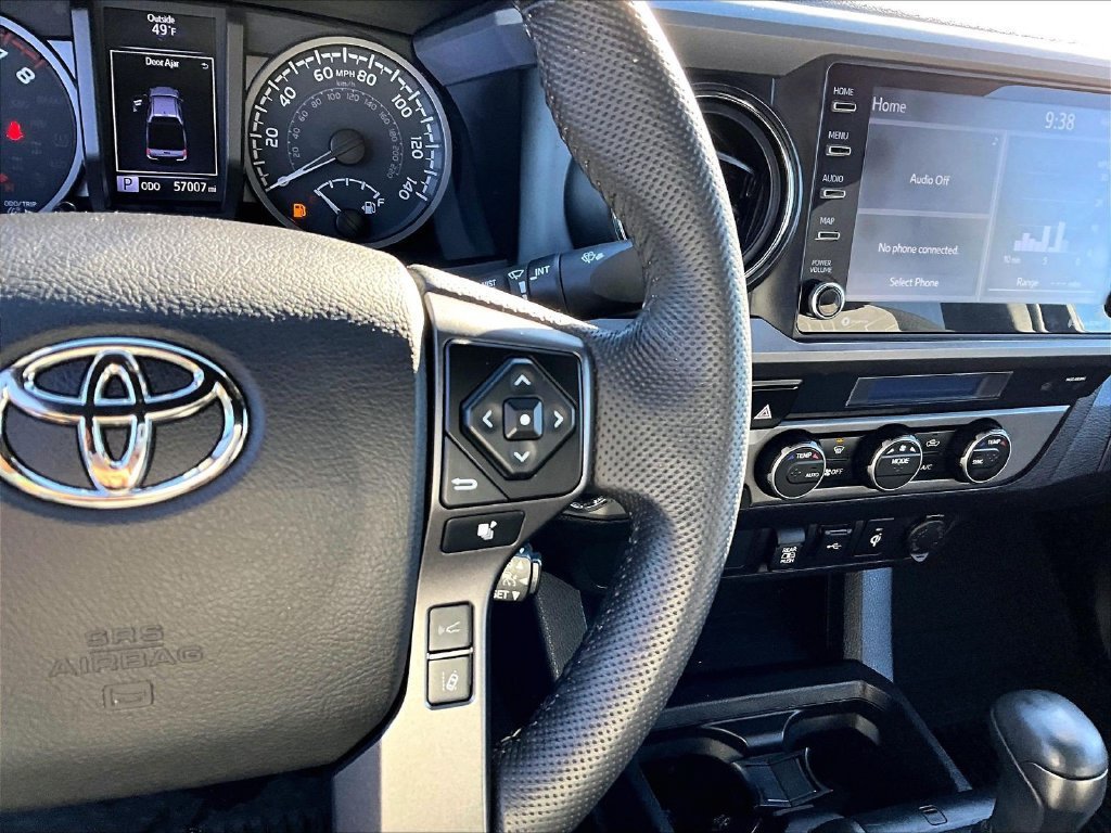 Used 2022 Toyota Tacoma TRD Sport AWD/4WD image 23