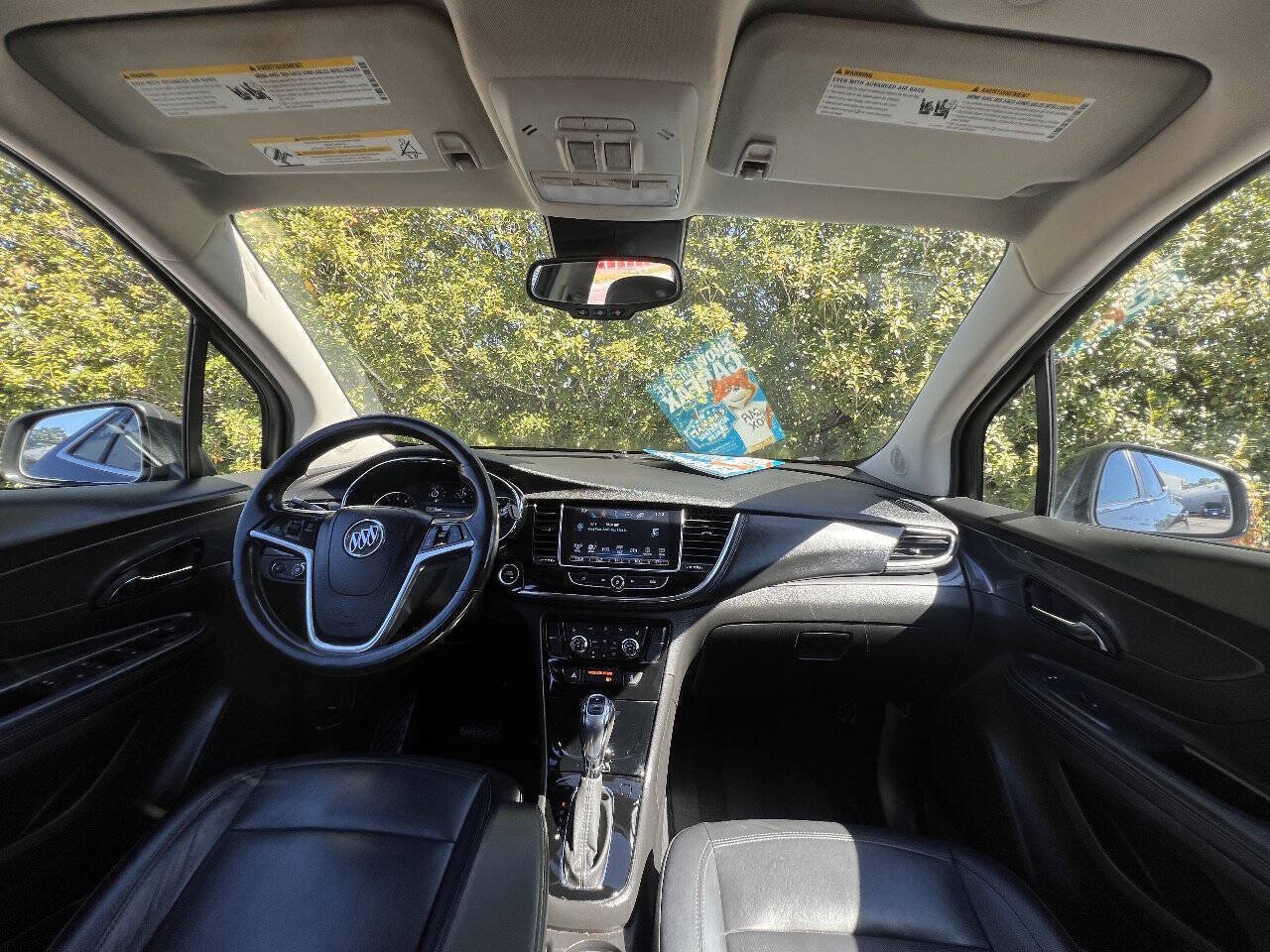 Used 2018 Buick Encore Essence FWD image 29