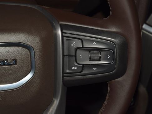 Used 2023 GMC Sierra 2500 Denali w/ Denali Ultimate Package image 39