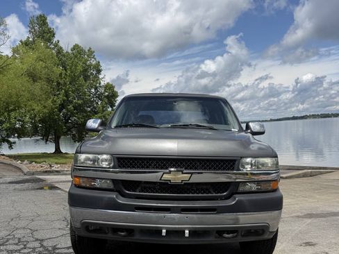 Used 2001 Chevrolet Silverado 2500 LS w/ Off-Road Skid Plate Pkg AWD/4WD image 5