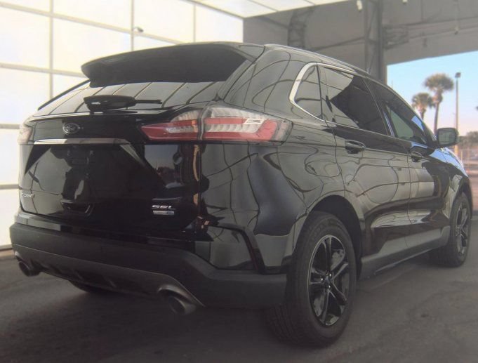 Used 2020 Ford Edge SEL AWD/4WD image 5