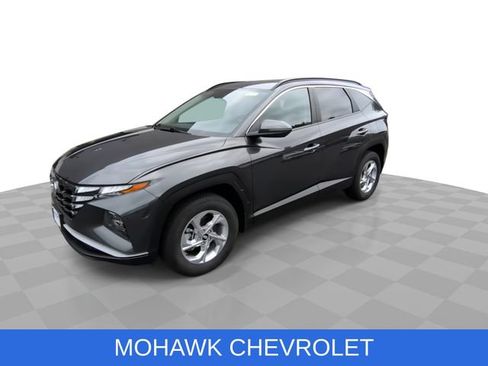 Used 2023 Hyundai Tucson SEL AWD/4WD image 4
