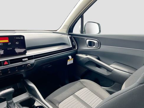 New 2026 Kia Sorento LX image 22