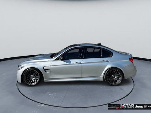 Used 2018 BMW M3 image 8