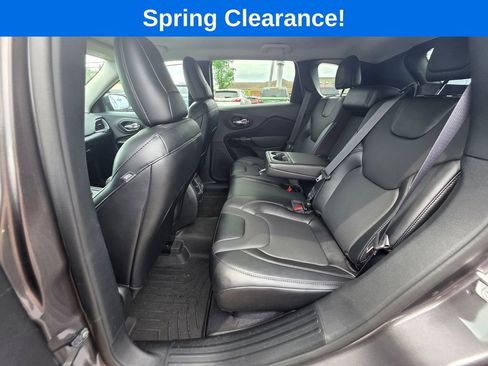 Used 2023 Jeep Cherokee Altitude Lux AWD/4WD image 28