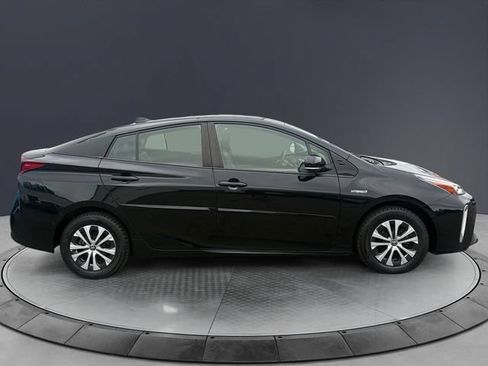 Used 2019 Toyota Prius XLE w/ Advanced Technology Package AWD/4WD image 6