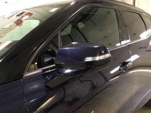 Used 2020 Chevrolet Blazer LT FWD image 11