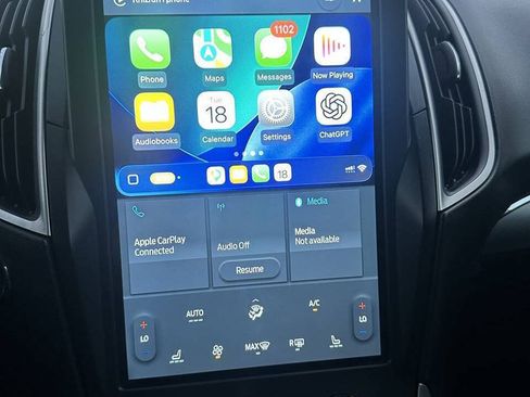 Used 2021 Ford Edge SEL FWD image 12