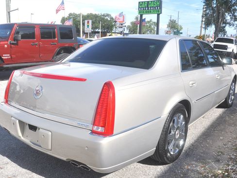 Used 2008 Cadillac DTS FWD image 11