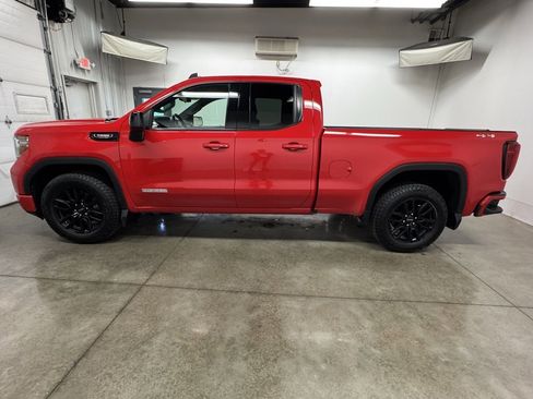 Used 2021 GMC Sierra 1500 Elevation w/ Preferred Package image 12