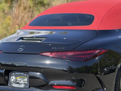 Used 2023 Mercedes-Benz SL 63 AMG SL 63 AMGﾮ 4MATICﾮ image 6