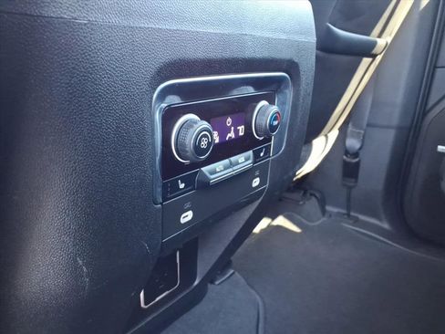 Used 2021 Chevrolet Tahoe Z71 w/ Z71 Signature Package image 24