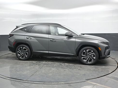 New 2026 Hyundai Tucson Limited image 3