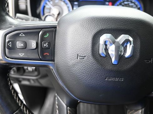 Used 2020 RAM 1500 Limited w/ Body Color Bumper Group image 15