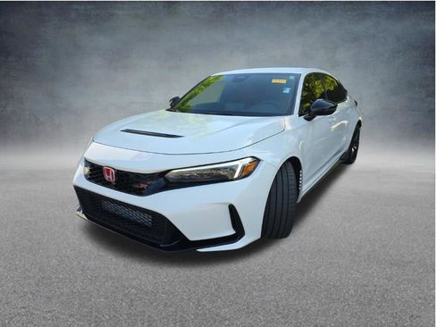 Used 2025 Honda Civic Type R image 11