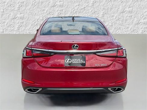 New 2025 Lexus ES 350 Ultra Luxury image 4