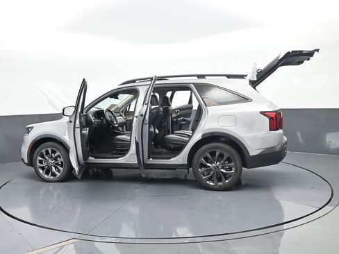 Used 2023 Kia Sorento X-Line EX image 70