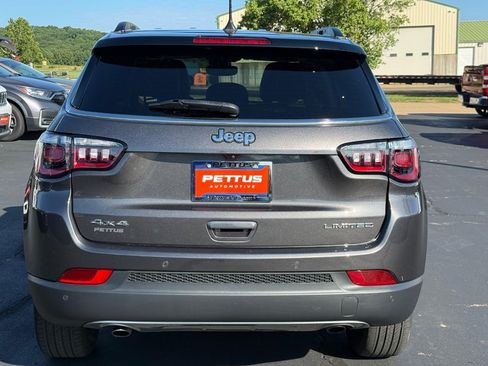 Used 2023 Jeep Compass Limited AWD/4WD image 5
