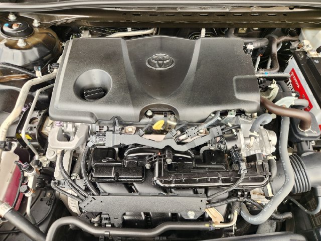 Used 2022 Toyota Camry SE w/ Convenience Package FWD image 21