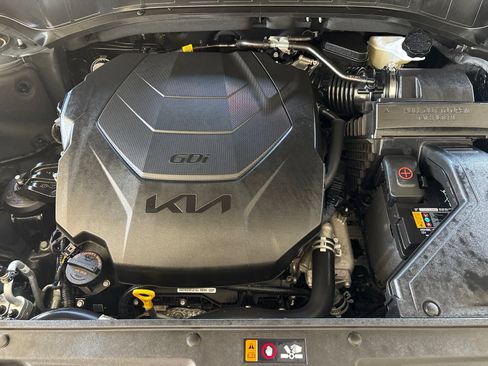 Used 2025 Kia Telluride S FWD image 33