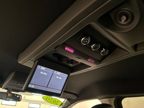 Used 2020 Dodge Grand Caravan SXT w/ Driver Convenience Group FWD image 30