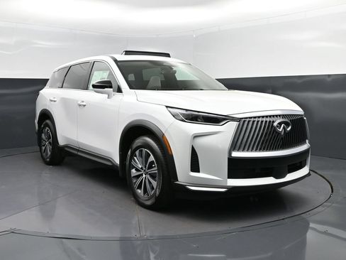 Certified 2026 INFINITI QX60 Pure w/ Cargo Package FWD image 9