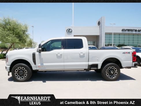 Used 2026 Ford F250 Platinum AWD/4WD image 3