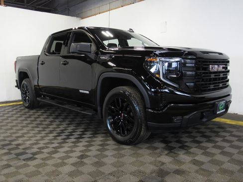 Certified 2025 GMC Sierra 1500 Elevation w/ LPO, Elevation Black Package image 1