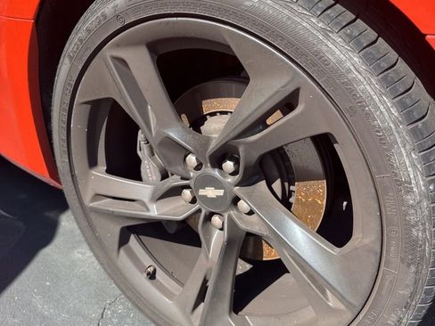 Used 2019 Chevrolet Camaro SS w/ Black Appearance Package image 7