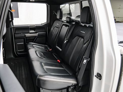 Used 2021 Ford F450 Platinum w/ FX4 Off-Road Package image 41