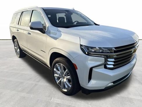 Used 2023 Chevrolet Tahoe High Country w/ Premium Package 2 AWD/4WD image 3