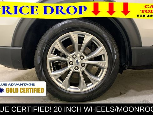 Certified 2022 Ford Explorer XLT w/ Equipment Group 202A AWD/4WD image 16