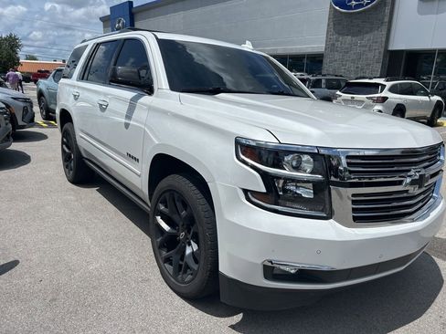 Used 2020 Chevrolet Tahoe Premier w/ Premier Plus Edition AWD/4WD image 2