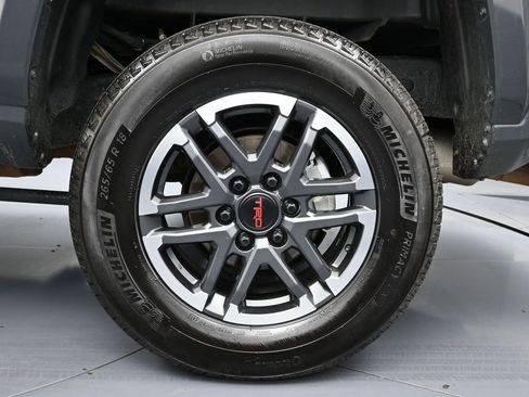 Used 2024 Toyota Tacoma TRD Sport image 10