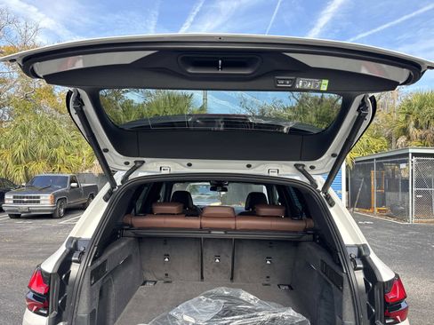 New 2026 BMW X5 sDrive40i w/ Executive Package image 12