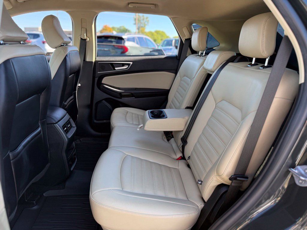 Used 2023 Ford Edge SEL w/ Convenience Package AWD/4WD image 22