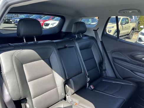 Certified 2022 GMC Terrain SLT image 26