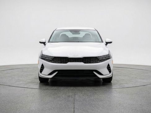 Used 2025 Kia K5 LXS image 2