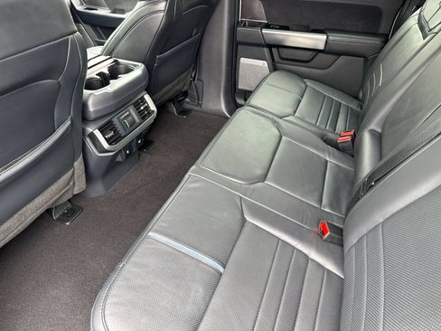 Used 2024 Ford F150 Platinum AWD/4WD image 16