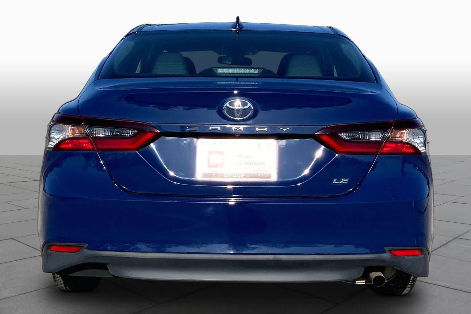 Used 2023 Toyota Camry LE FWD image 5