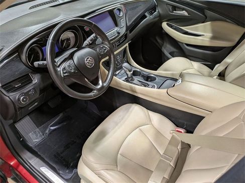 Used 2018 Buick Envision Essence image 11