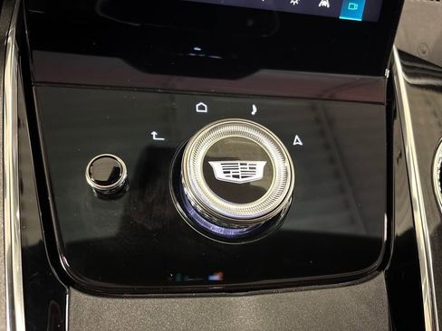 New 2025 Cadillac Escalade IQ Sport 2 image 43