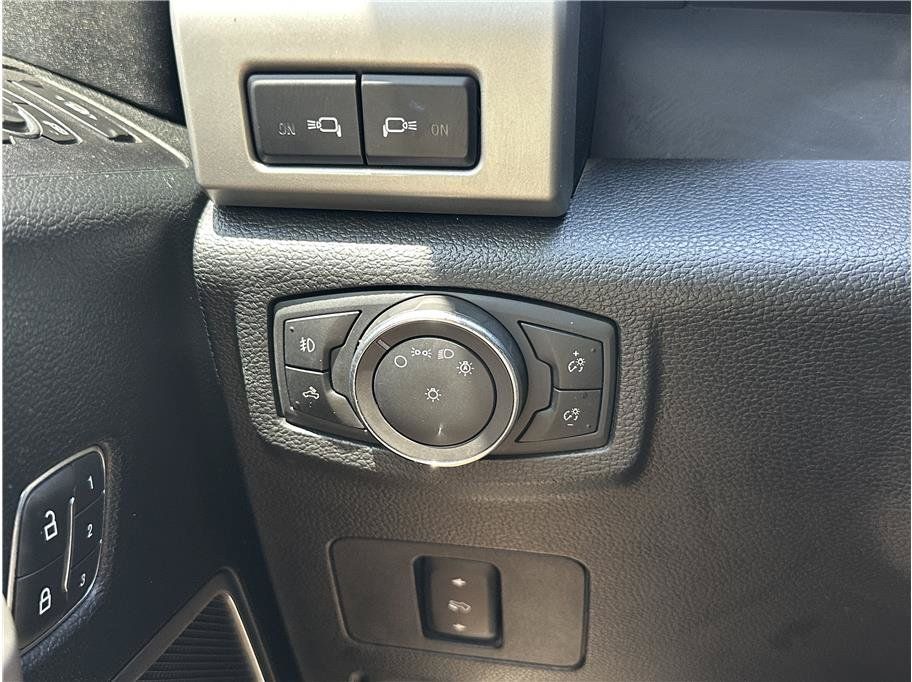 Used 2019 Ford F250 Lariat AWD/4WD image 28