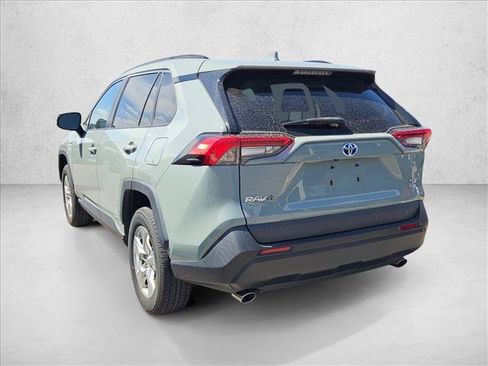 Used 2021 Toyota RAV4 XLE w/ Carpet Mat Package (TMS) AWD/4WD image 7