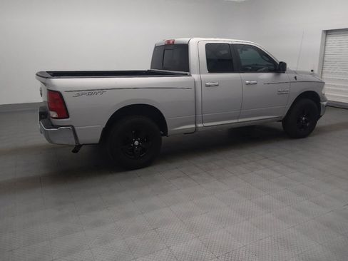 Used 2017 RAM 1500 Classic SLT RWD image 10