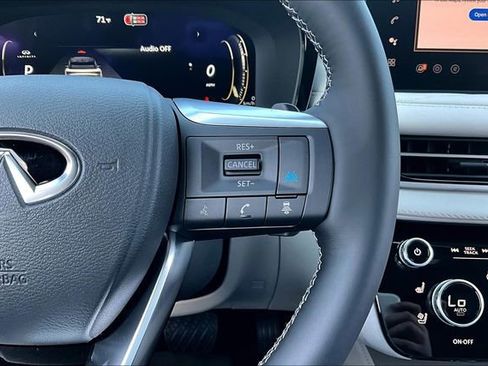 New 2026 INFINITI QX60 Autograph image 19