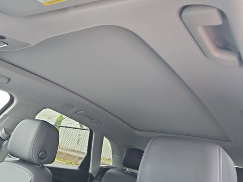 Used 2021 Audi Q5 e Premium w/ Convenience Package AWD/4WD image 18